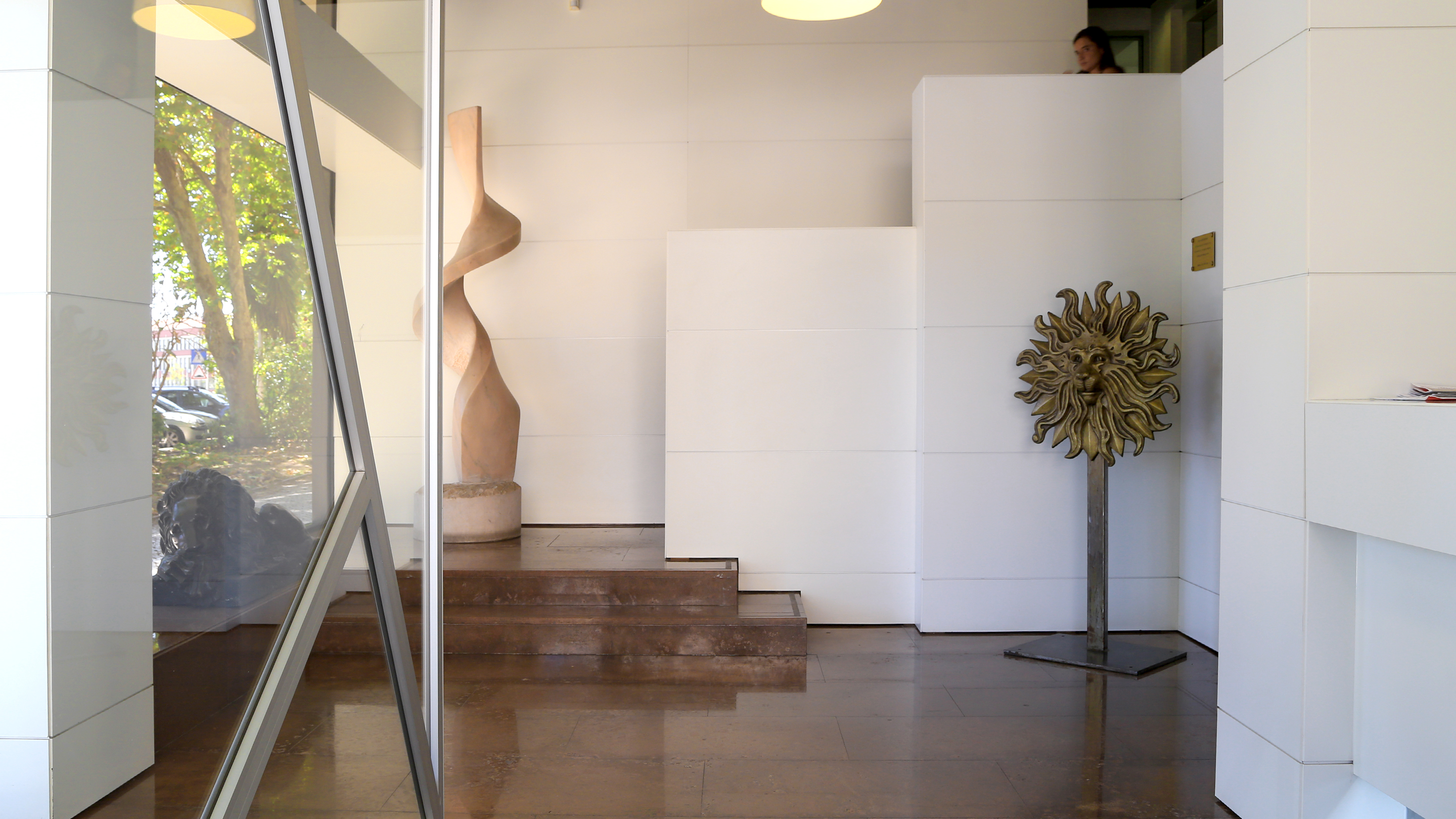   Lisbon
 office image