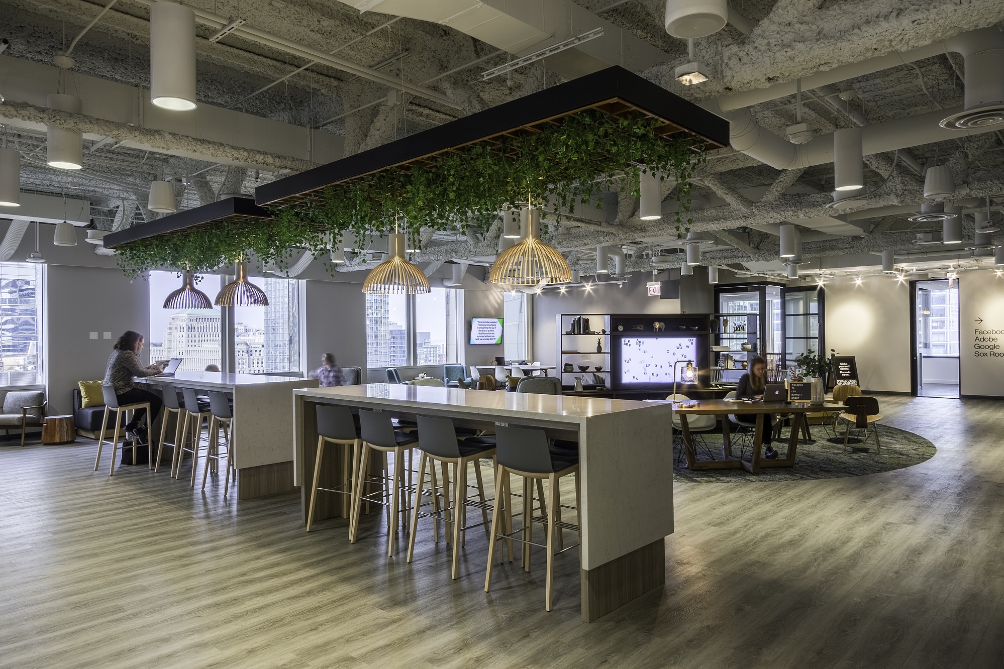   Chicago
 office image