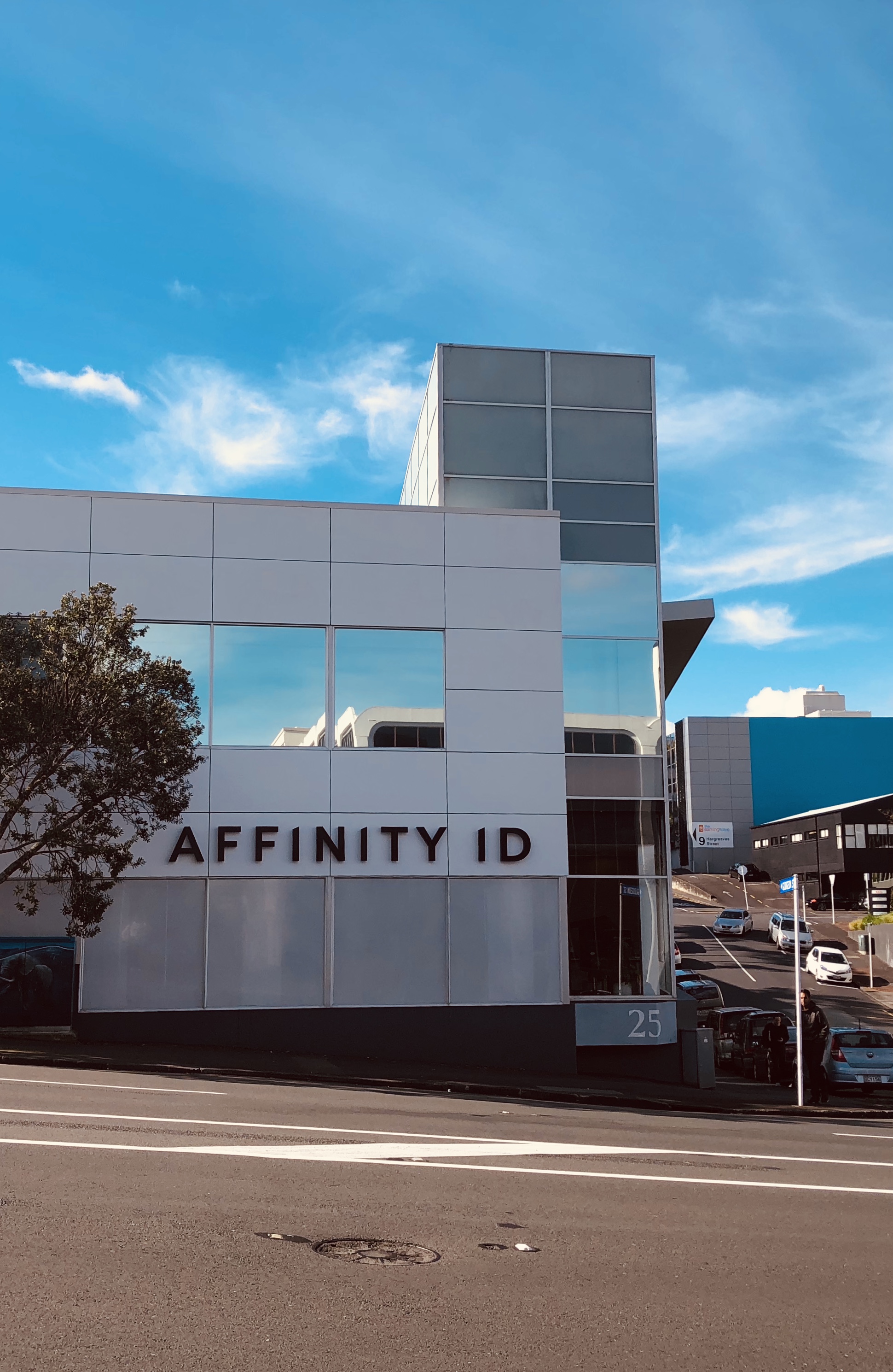  Auckland
 office image